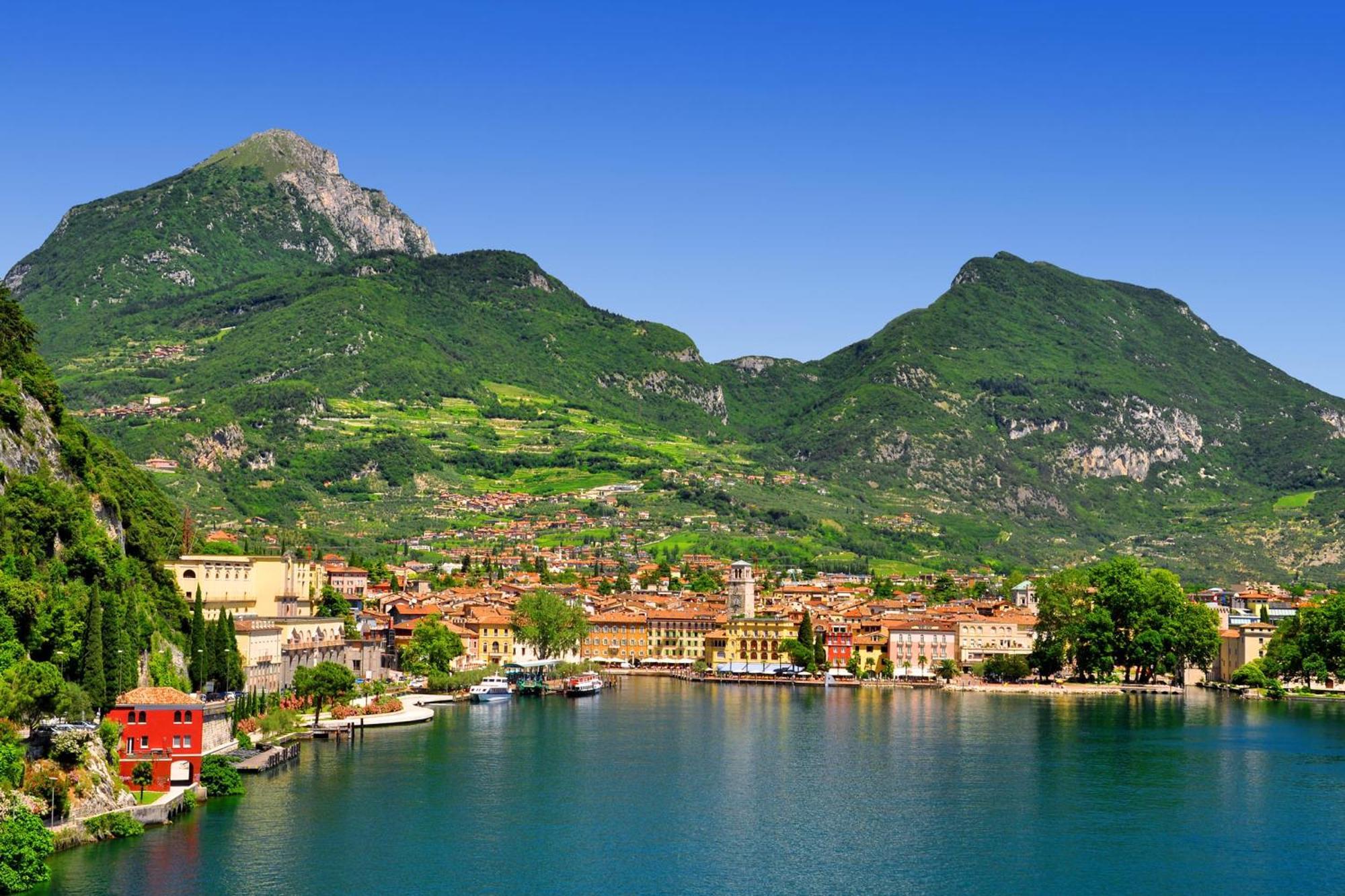 The Bon'Ora Apartment - Happy Rentals Riva del Garda Exterior photo